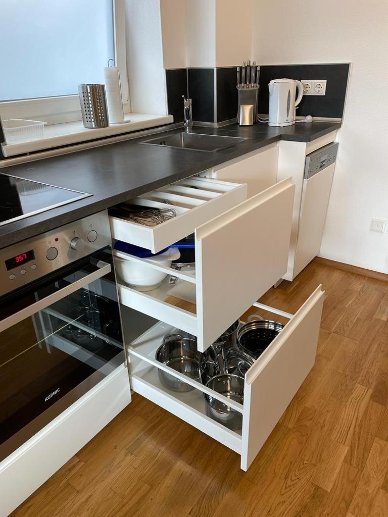 Appartement Телфс Екстериор снимка
