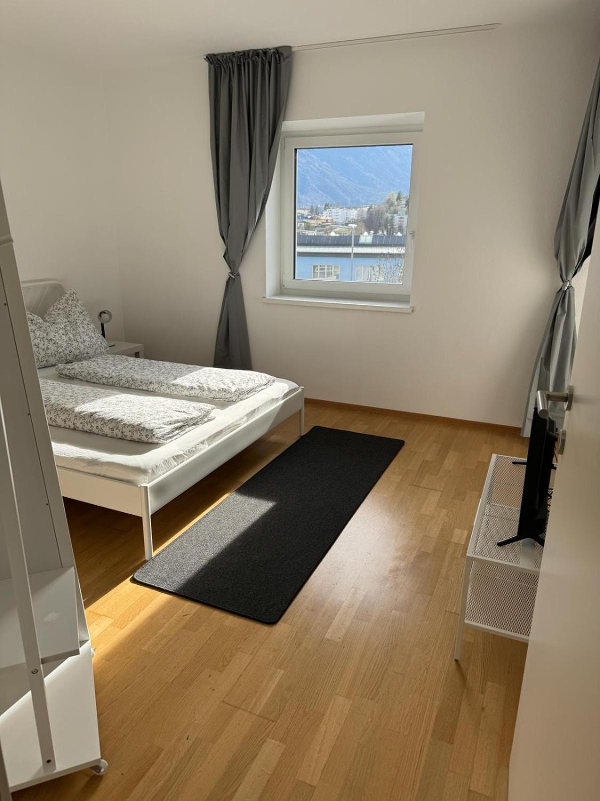 Appartement Телфс Екстериор снимка